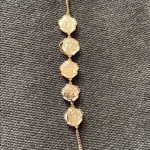 New gold mother of pearl camellia bracelet